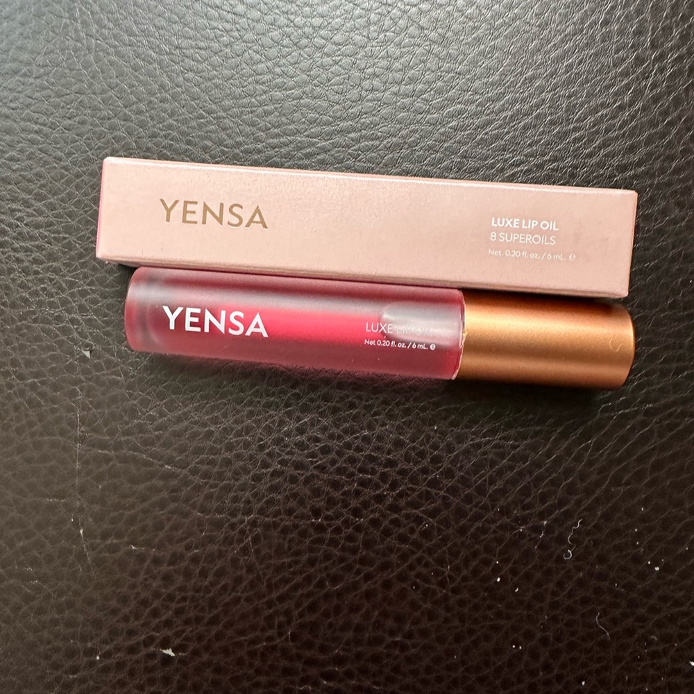 Luxe Lip Oil -pink - Picture 2 of 2